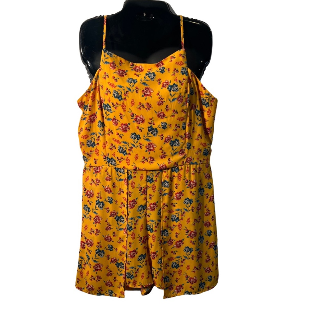 Xhilaration Romper| Size:Large: Color: Yellow with Pink and Blue Flowers
